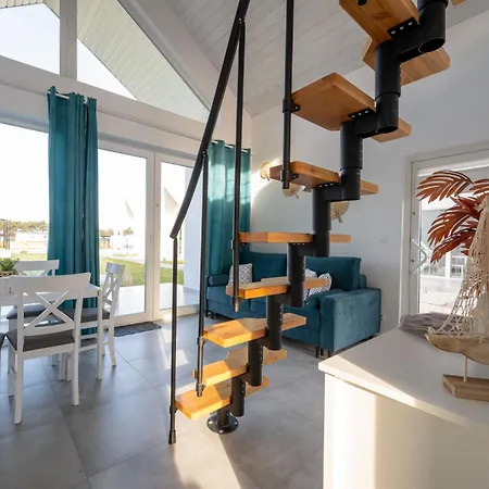 Sunhouses - Nad Morzem ダルウォボ