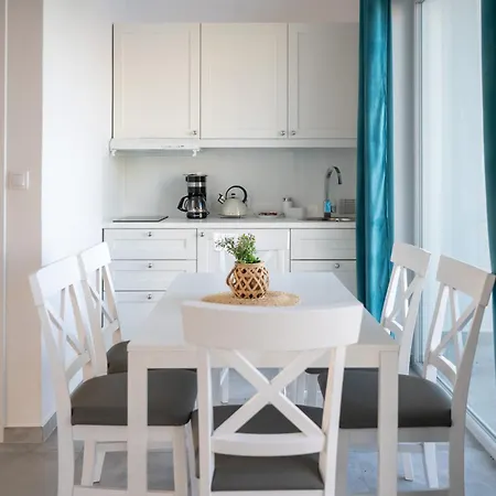 Sunhouses - Nad Morzem * ダルウォボ