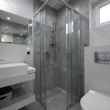 Sunhouses - Nad Morzem *