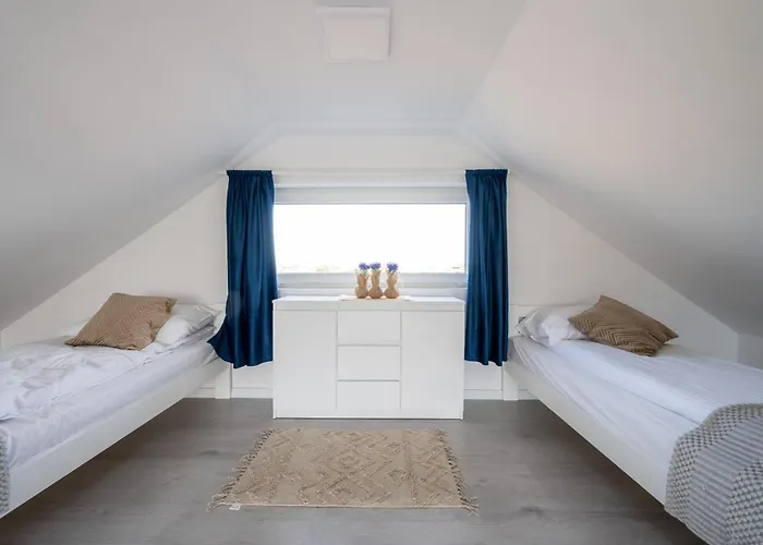 Sunhouses - Nad Morzem *