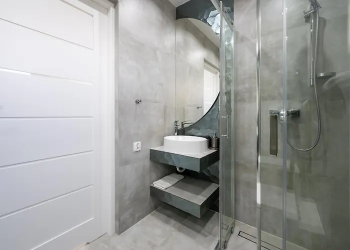 Sunhouses - Nad Morzem * دارووفكو