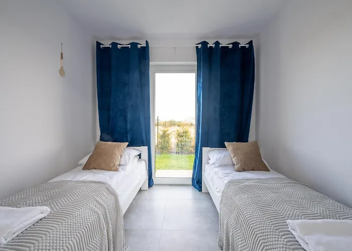 Sunhouses - Nad Morzem